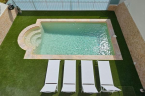 Luxury villa with private pool and cinema by Vapagó Tenerife